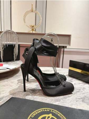 UA CHRISTIAN LOUBOUTIN Shoes