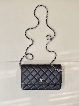 CHANEL WOC CLASSIC WALLET ON CHAIN 13x19cm