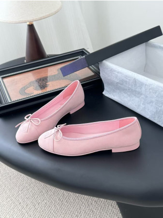 UA CHANEL BALLET FLATS
