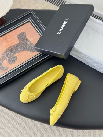 UA Chanel Ballet flats