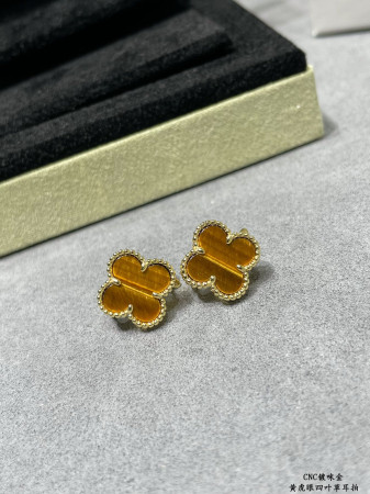 Van Cleef & Arpels Natural yellow tiger eye four leaf clover Earrings