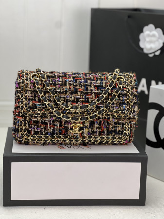 CHANEL CLASSIC 11.12 HANDBAG Tweed & Gold-Tone Metal   6 × 9.9 × 2.5 in