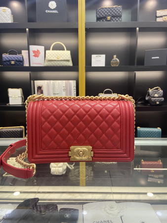 BOY CHANEL HANDBAG Shiny Red Grained Calfskin & Gold-Tone Metal 5.9 × 9.8 × 3.5 in