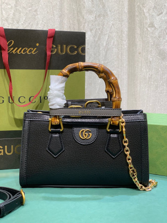 GUCCI DIANA SMALL SHOULDER BAG Black 25W x 16H x 9D CM