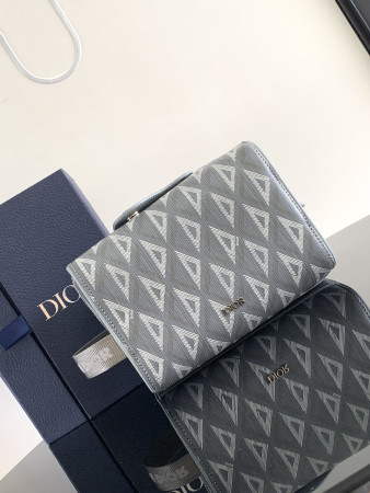 Dior Lingot Toiletry Bag Gray Mirage Technical Fabric 8.5 x 5 x 4 inches