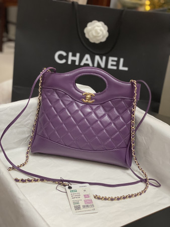 CHANEL MINI SHOPPING BAG Shiny Lambskin & Gold-Tone Metal 22x23x5.5cm