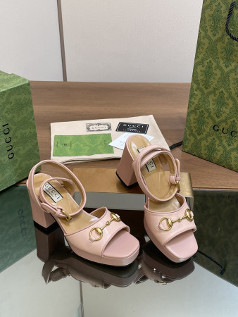 UA GUCCI HORSEBIT PLATFORM SANDAL