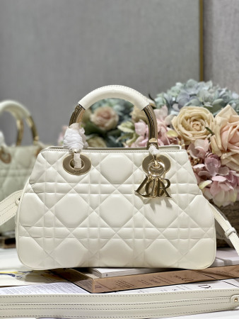 Lady Dior 95•22 30×18.5×11.5cm
