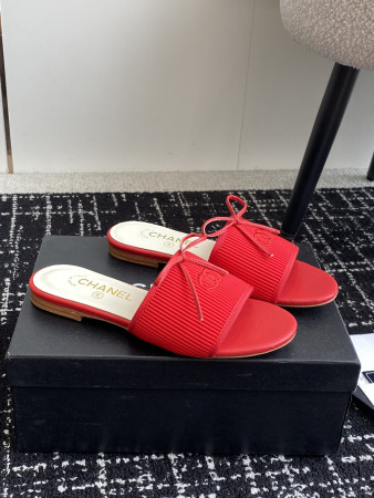 UA CHANEL WOMEN'S SLIDES