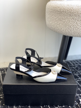 UA CHANEL SLINGBACKS