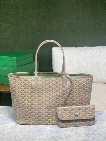 Goyard Small Saint Louis Bag 28 cm x 15 cm x 34 cm