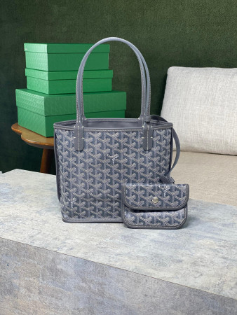 Goyard Anjou Mini Bag 20 cm x 10 cm x 20 cm
