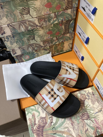 Burberry Check Slides