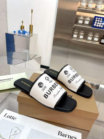 UA Burberry Slides