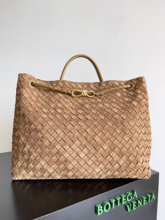 Bottega Veneta Medium Andiamo 32x25x11CM