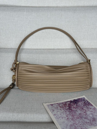 LOEWE Bracelet Pouch in pleated nappa 25x10x10cm