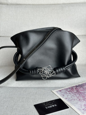 LOEWE Mini Flamenco clutch in nappa calfskin 23.9x9x18cm