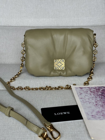 LOEWE Mini Puffer Goya bag in shiny nappa lambskin 20x13x6cm