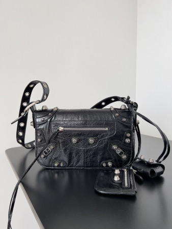 Balenciaga Le Cagole Mini Flap Bag in Black 20 x 14 x 5 cm