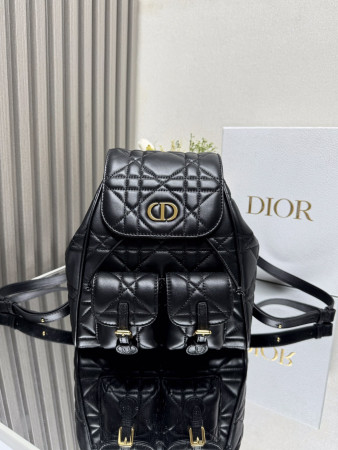 Dior Caro Backpack Medium 23 x 26.7 x 12.5 cm