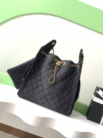 CHANEL 25C Bucket Hobo Bag AS5231 40x30x15cm