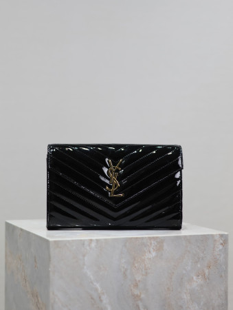 YSL Cassandra Monogram Classic Chain Wallet in patent leather 22.5 x 14 x 4cm