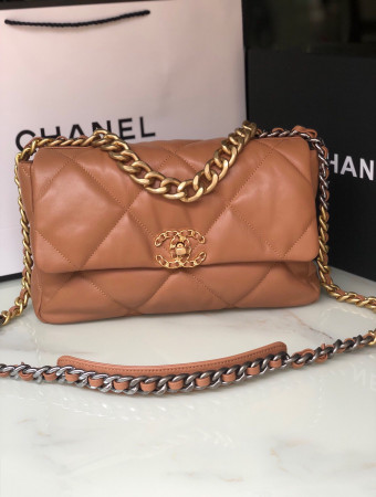 CHANEL 19 LARGE HANDBAG Shiny Leather, Gold-Tone, Silver-Tone & Ruthenium-Finish Metal Caramel 7.8 × 11.7 × 3.9 in