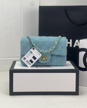 CHANEL MINI CLASSIC 11.12 HANDBAG Tweed & Gold-Tone Metal 4.7 × 7.8 × 2.3 in