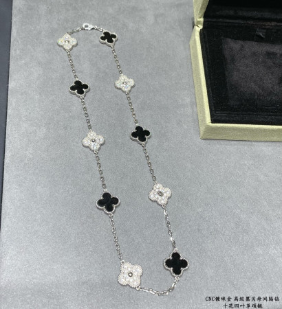Van Cleef & Arpels High-grade black shell interval diamond ten flower four-leaf clover Necklace