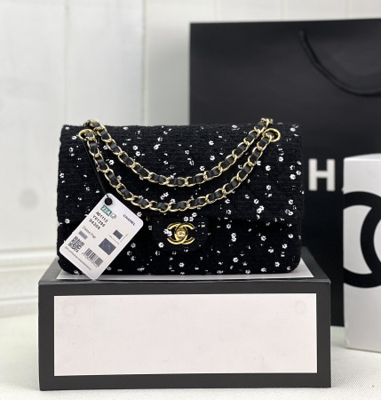 Chanel Classic Flap Bag 25cm