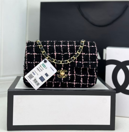 CHANEL MINI CLASSIC 11.12 HANDBAG 20 12 × 20 × 6 cm
