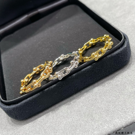 Tiffany & Co. U-Link Chain Ring