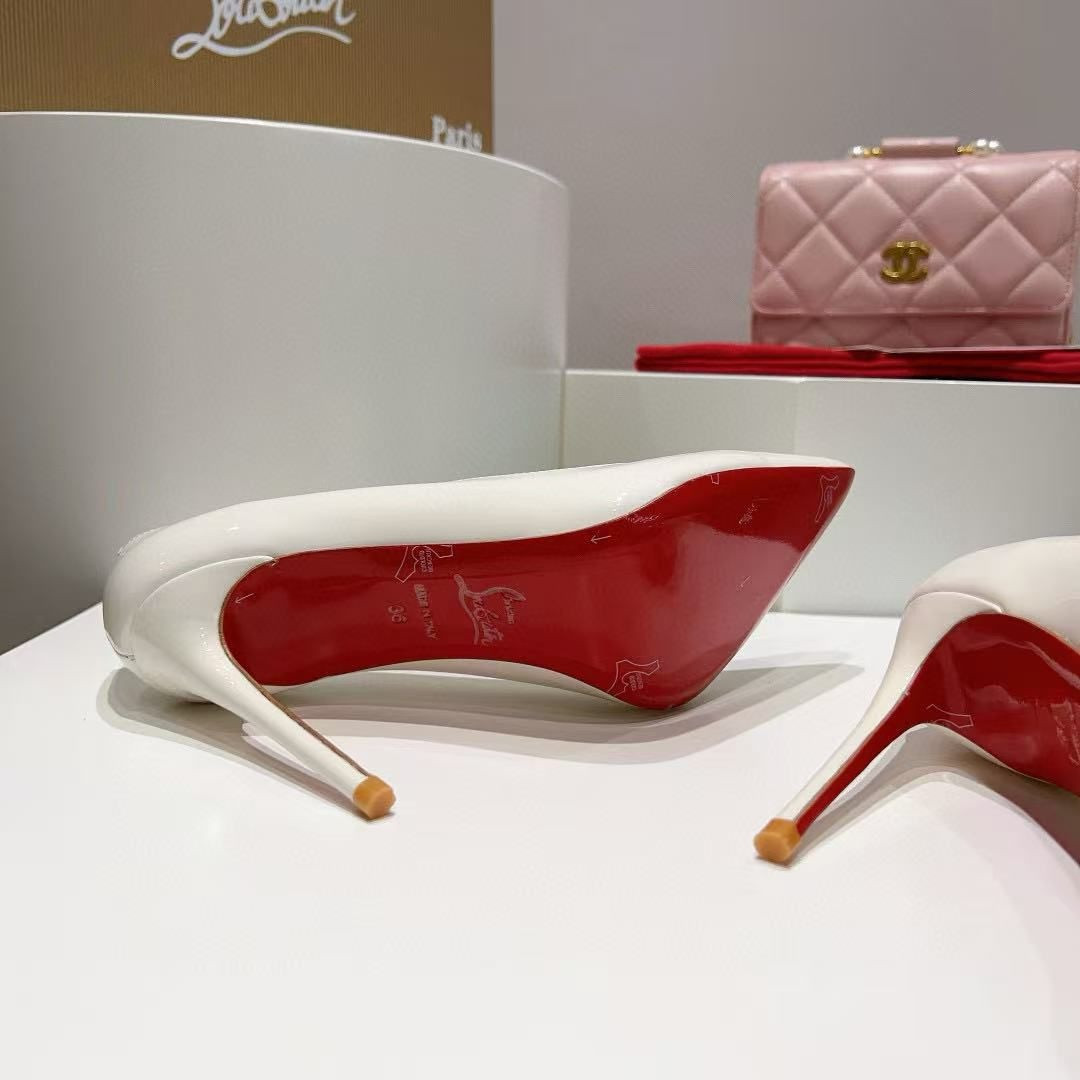 UA Christian Louboutin Hot Chick 10cm Heel