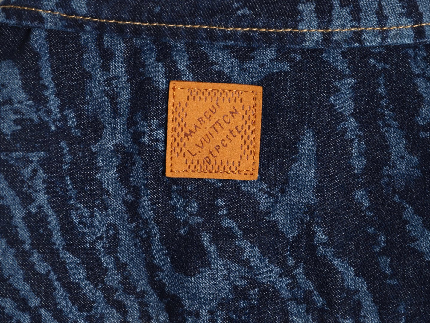 Louis Vuitton LV Short-sleeved Shirts