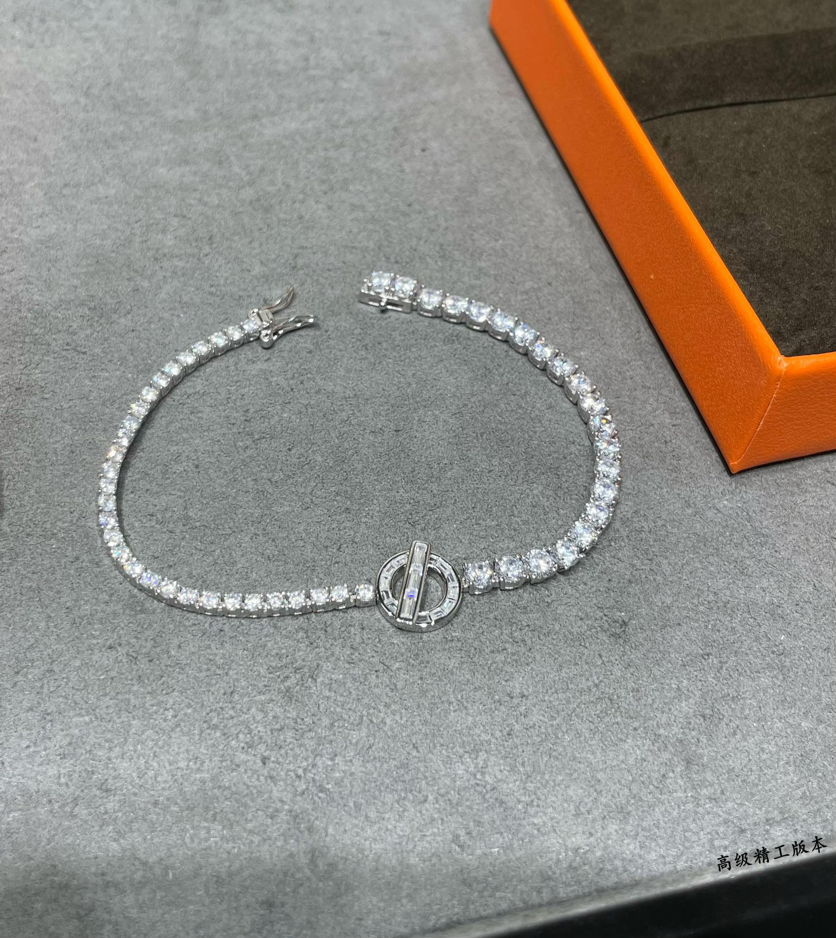 Hermes OT square diamond Bracelet