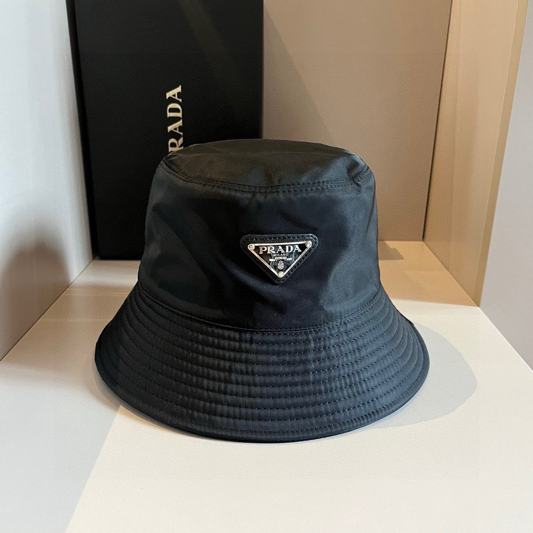 Prada Re-Nylon bucket hat