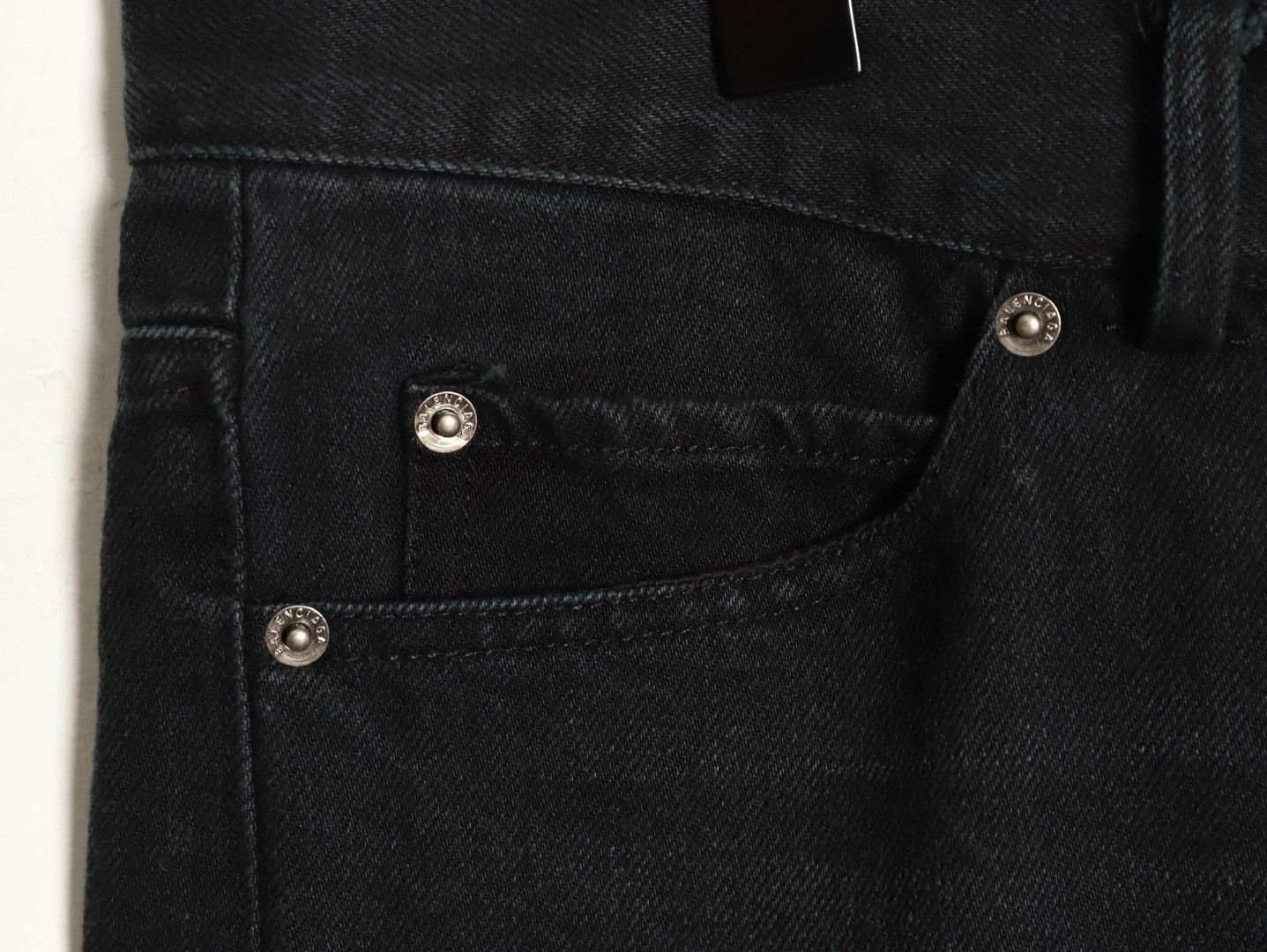 Balenciaga 25FW Jeans