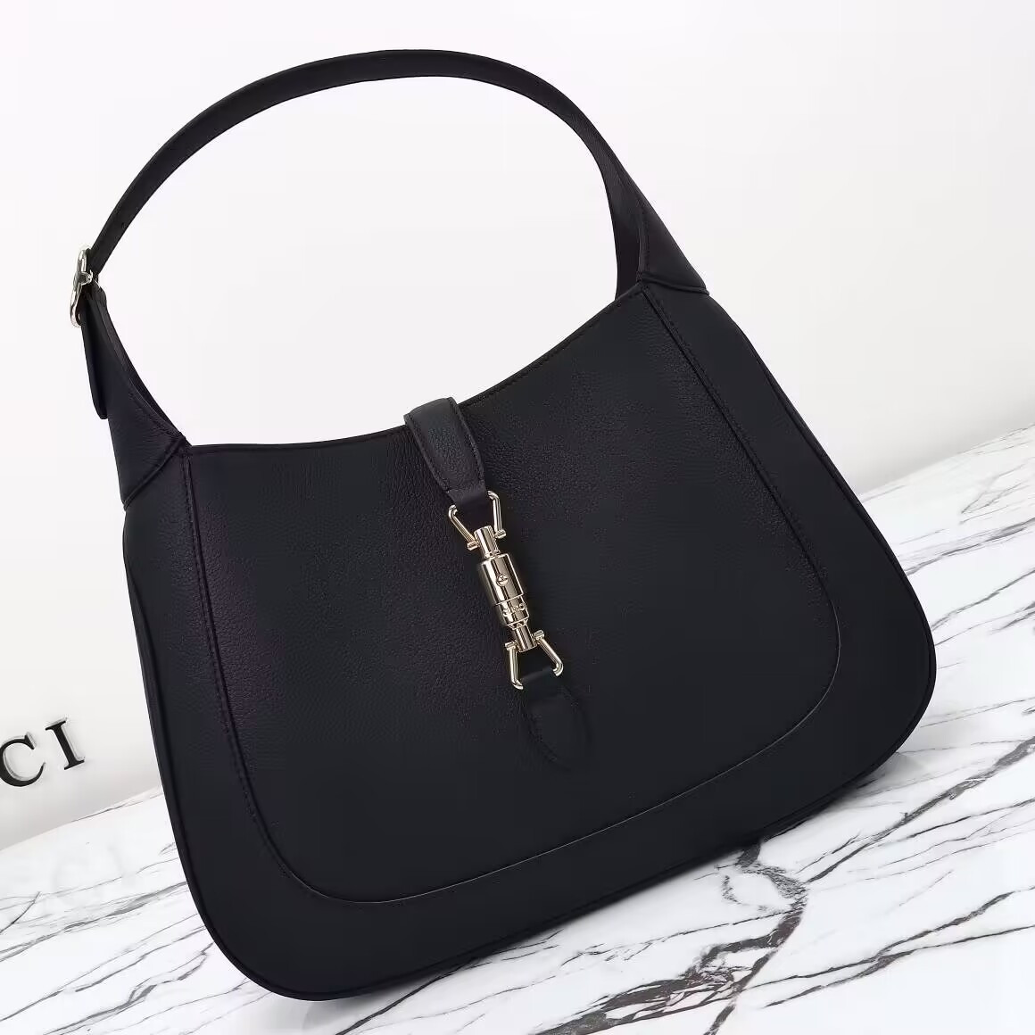 Gucci Jackie  Medium shoulder bag 35x32x5.5 cm