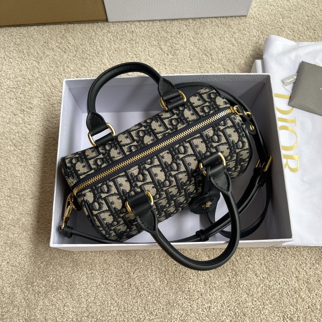 Dior Groove 20 Bag Blue Dior Oblique Jacquard 20.5 x 13.5 x 12 cm / 8 x 5.5 x 4.5 inches