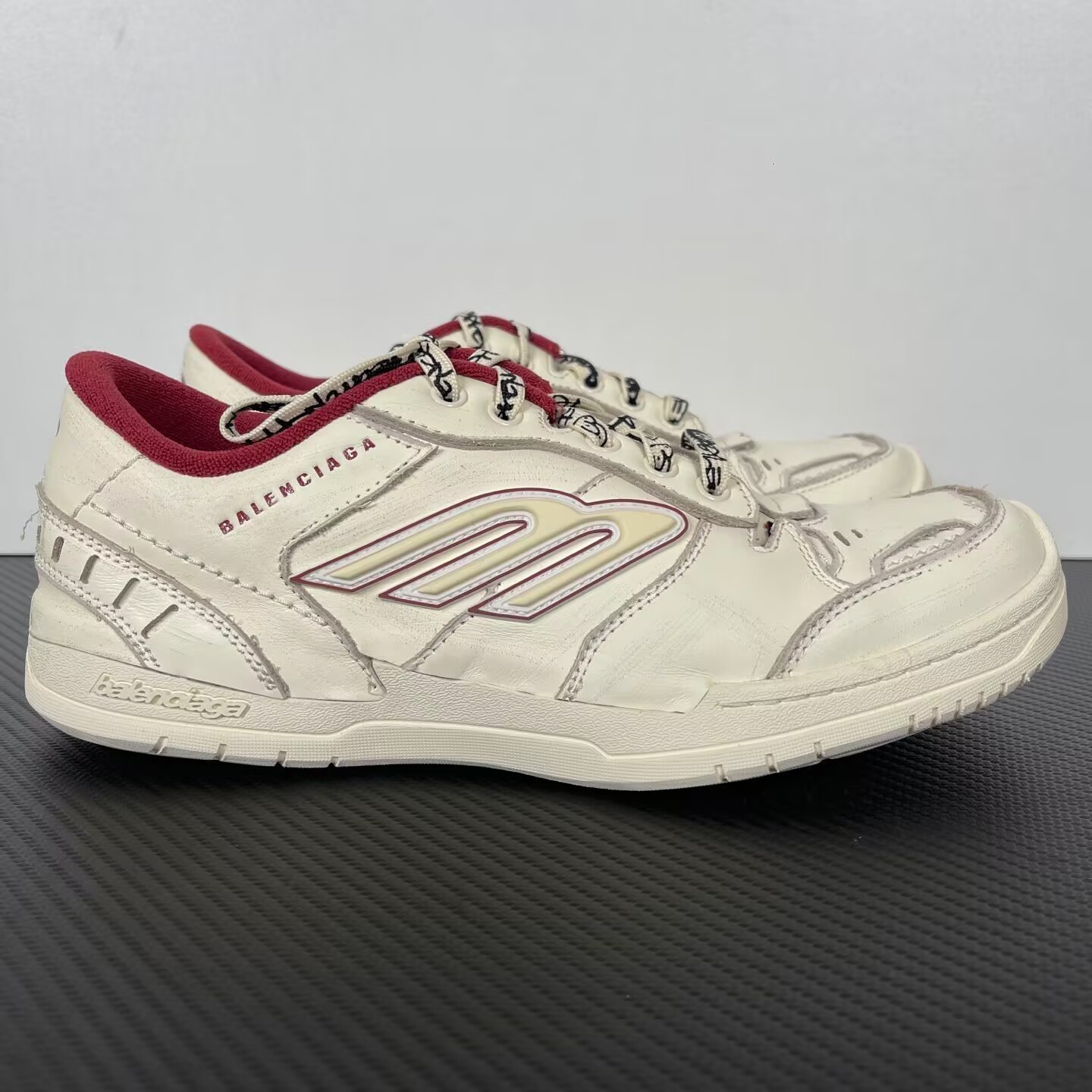 UA Balenciaga Hamptons Medium Worn-out Sneaker (run one size large)