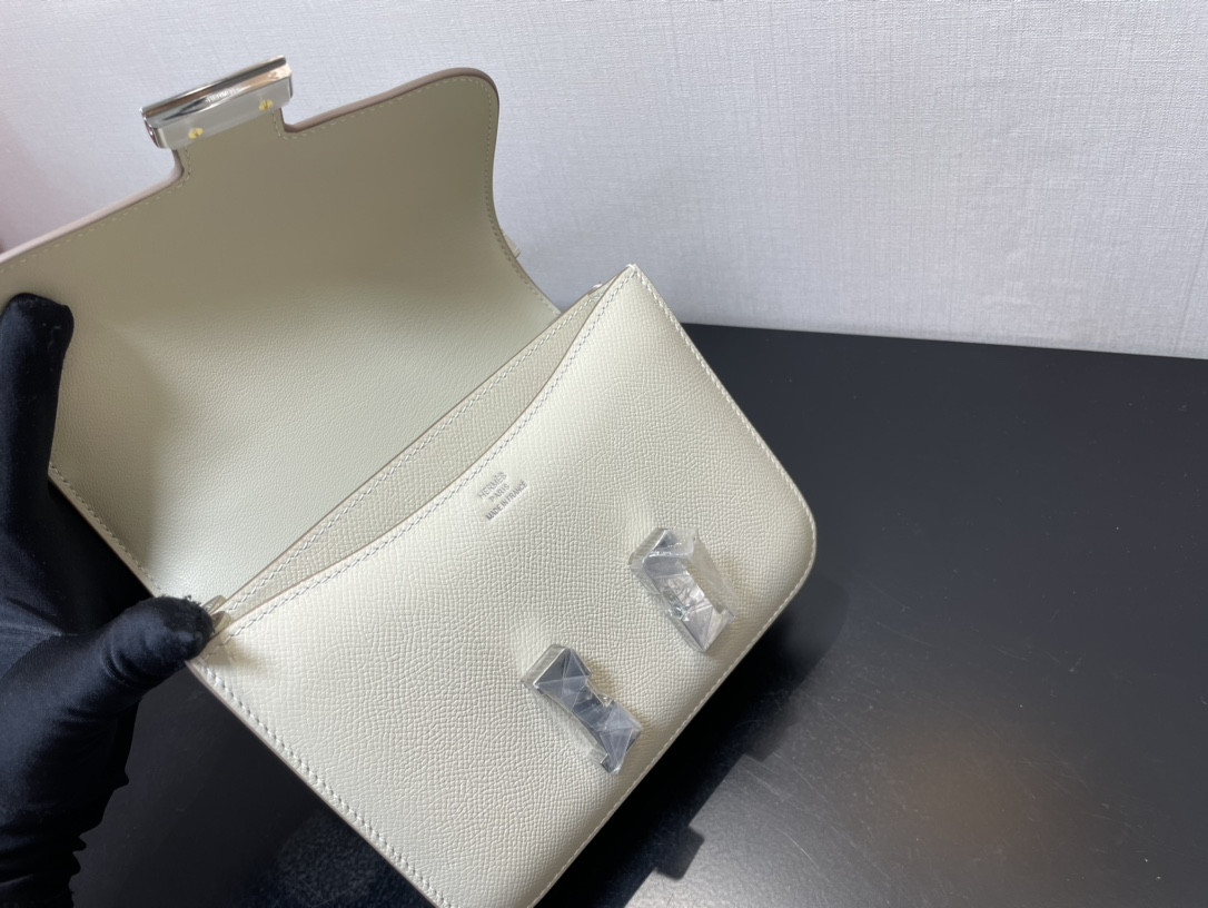 Hermes Constance 24 White Epsom leather silver hardware 9.4"x5.9"x3"