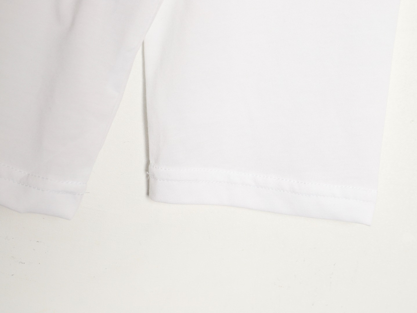 Ch*0me He**ts long-sleeved t-shirt