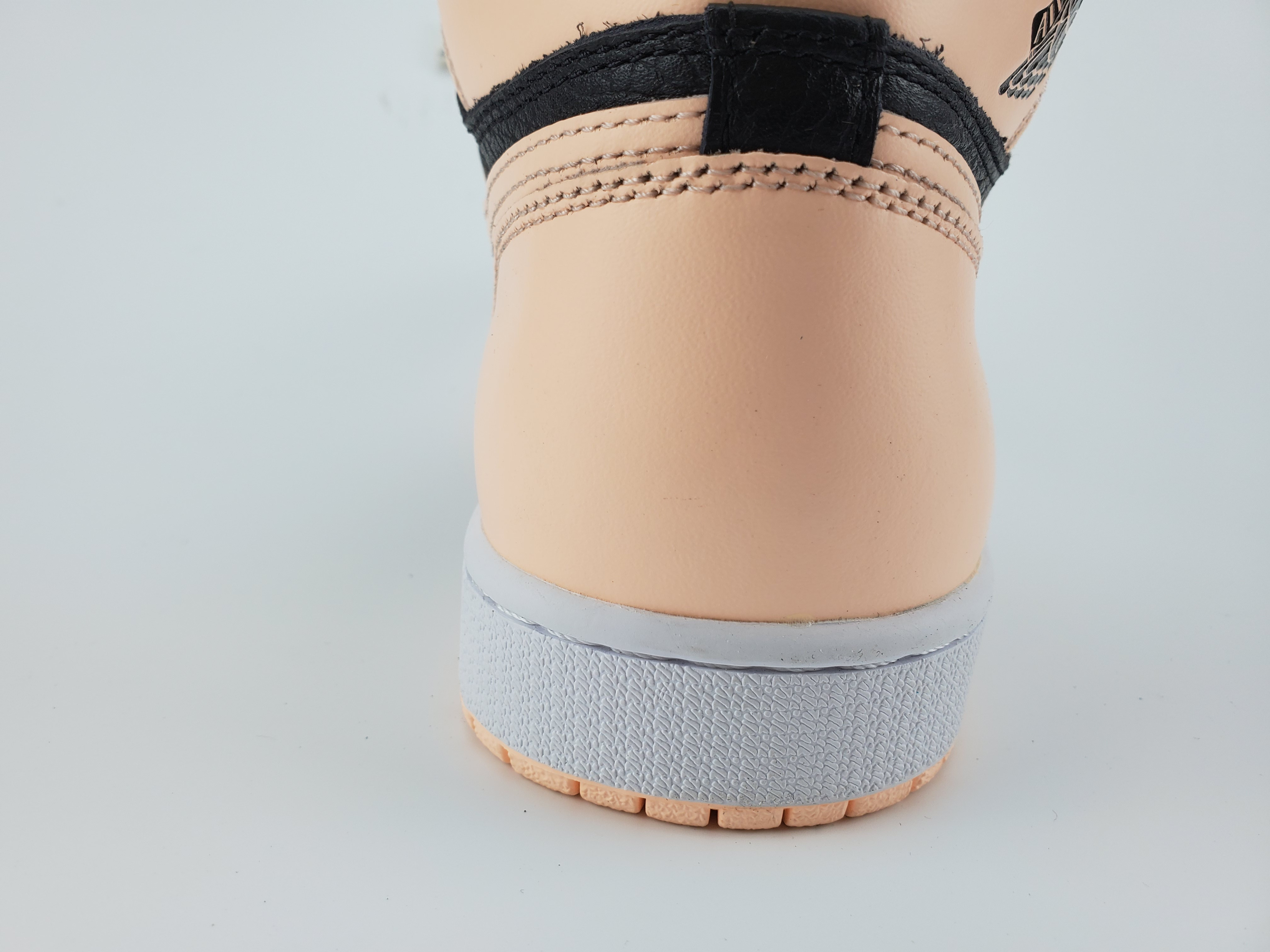 Jordan 1 Retro High Black Crimson Tint