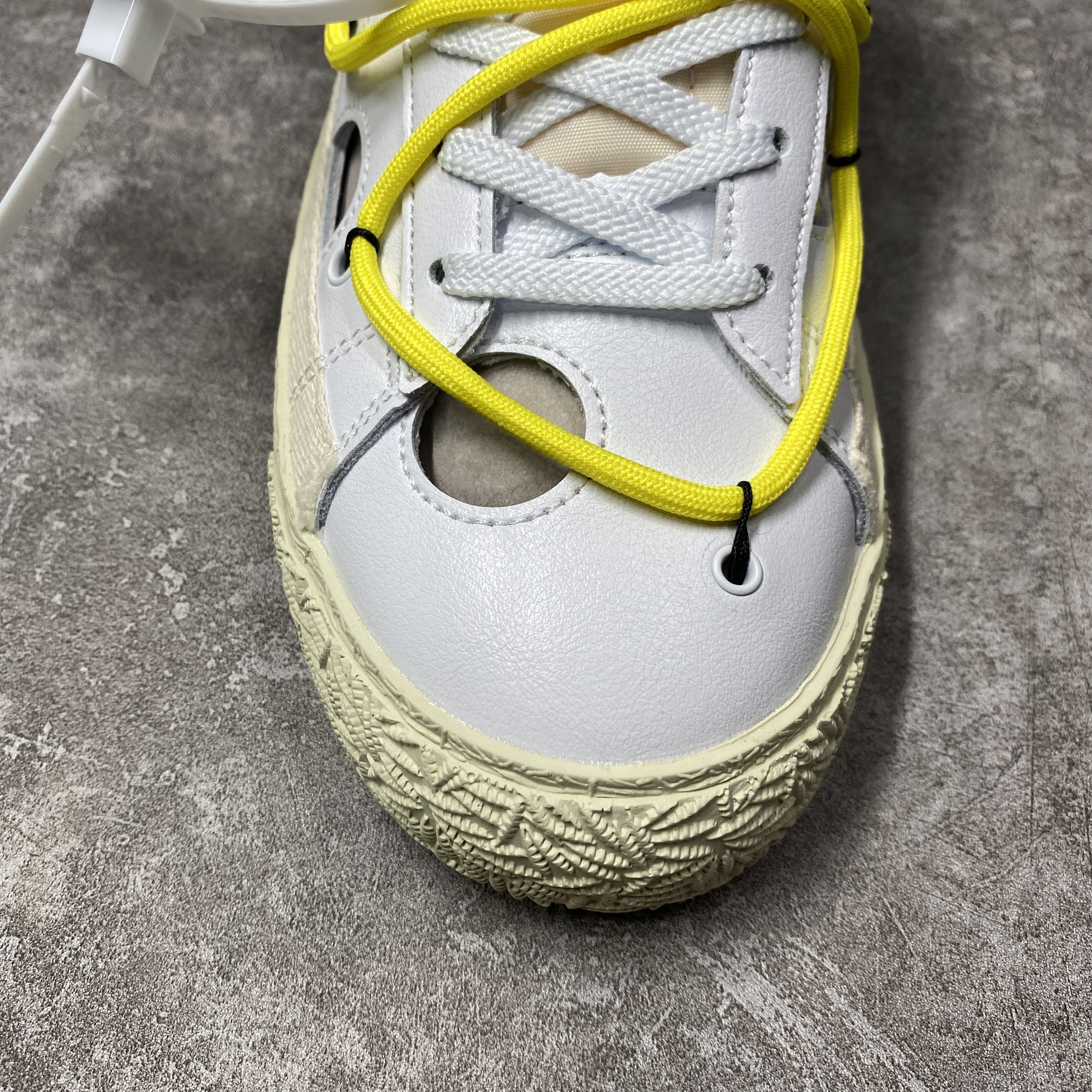 Off-White x Nike Blazer Low