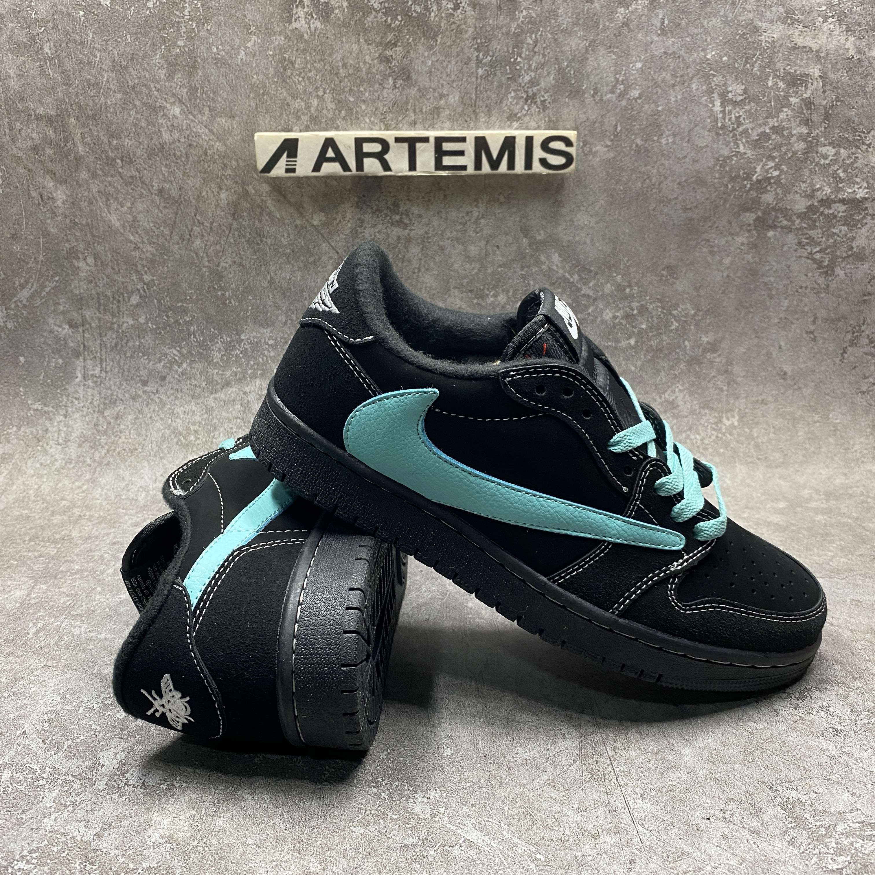 Air Jordan 1 Low OG SP Travis Scott Tiffany Blue