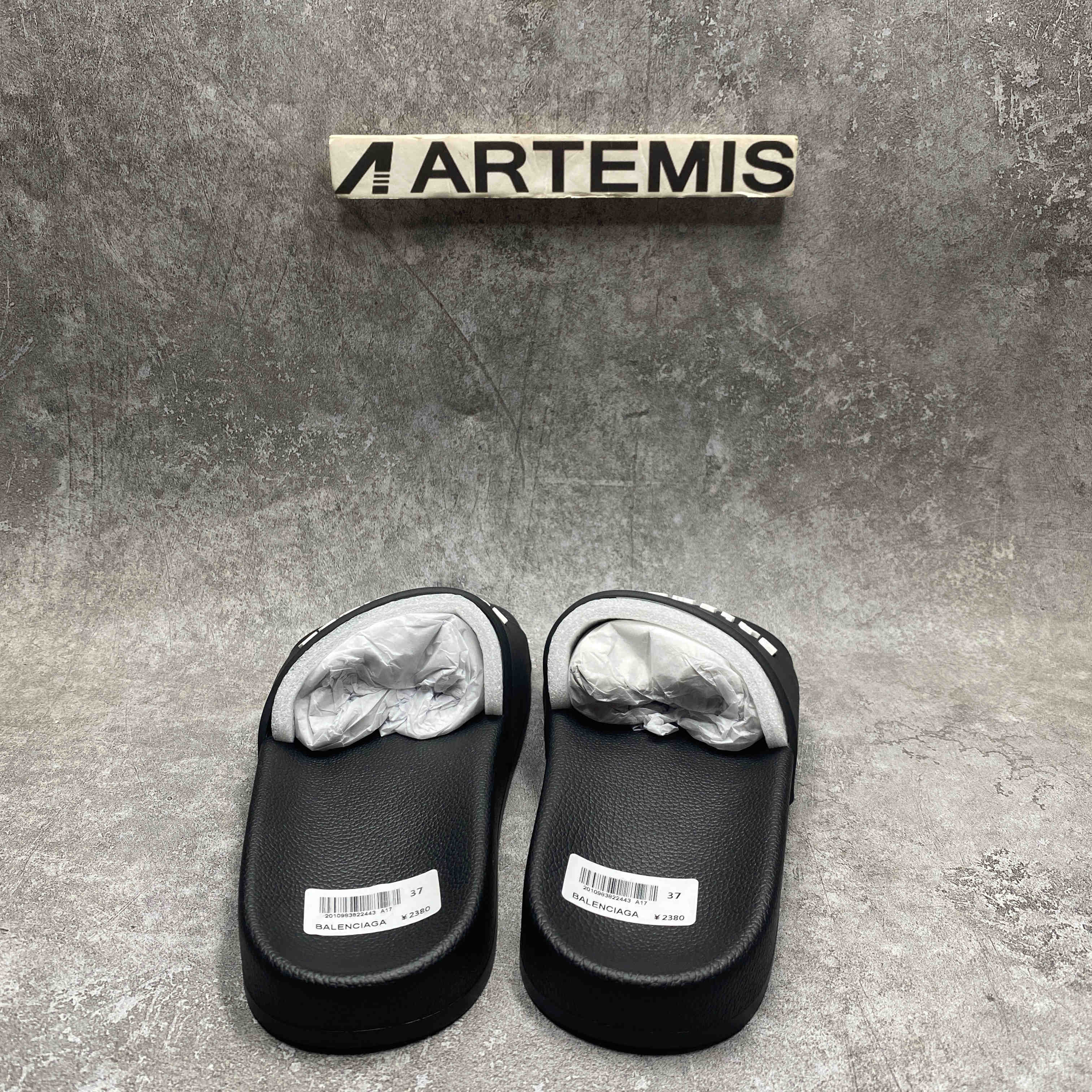 Balenciaga Pool Slide Black White