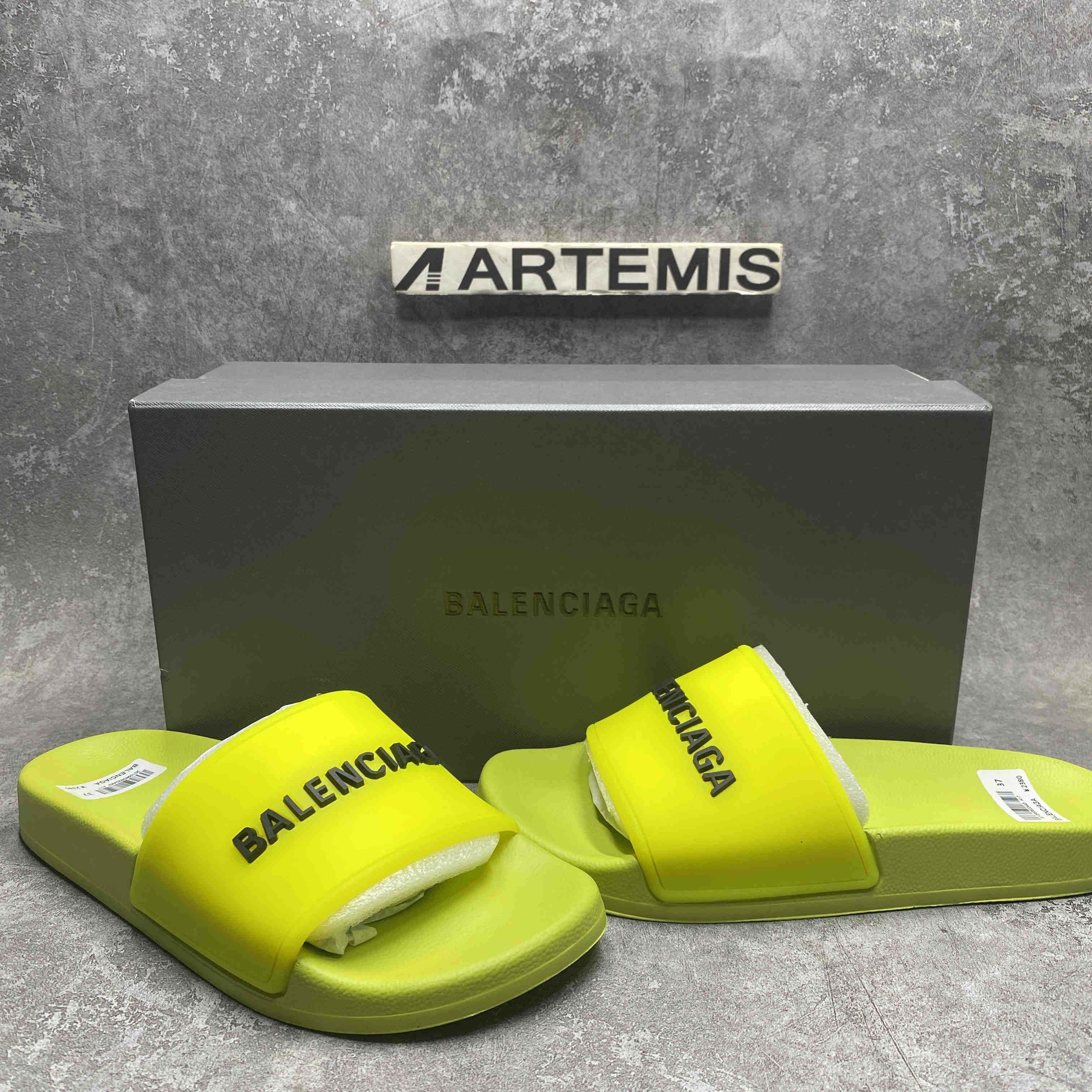 Balenciaga Pool Slide Lime