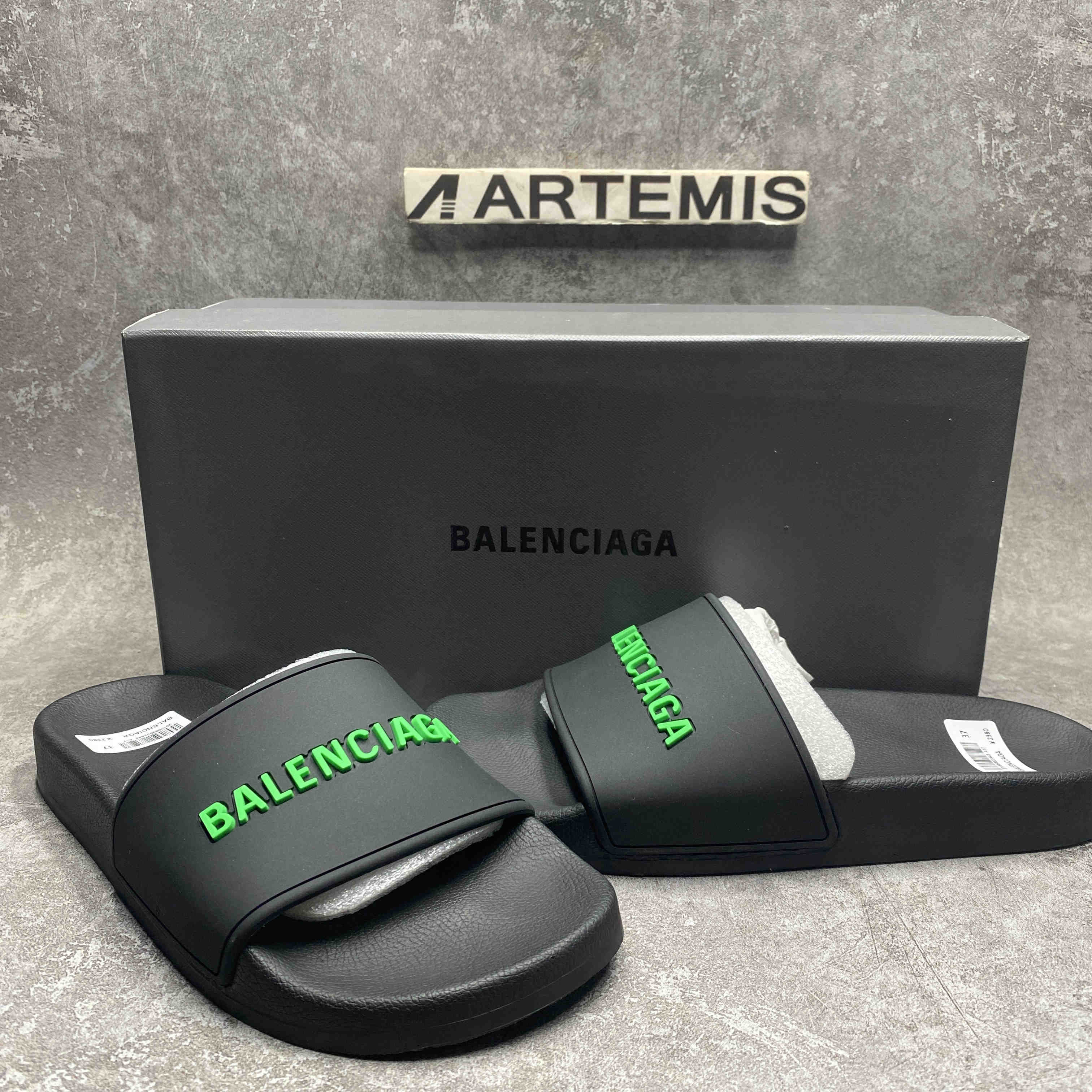 Balenciaga Pool Slide Black Fluo Green