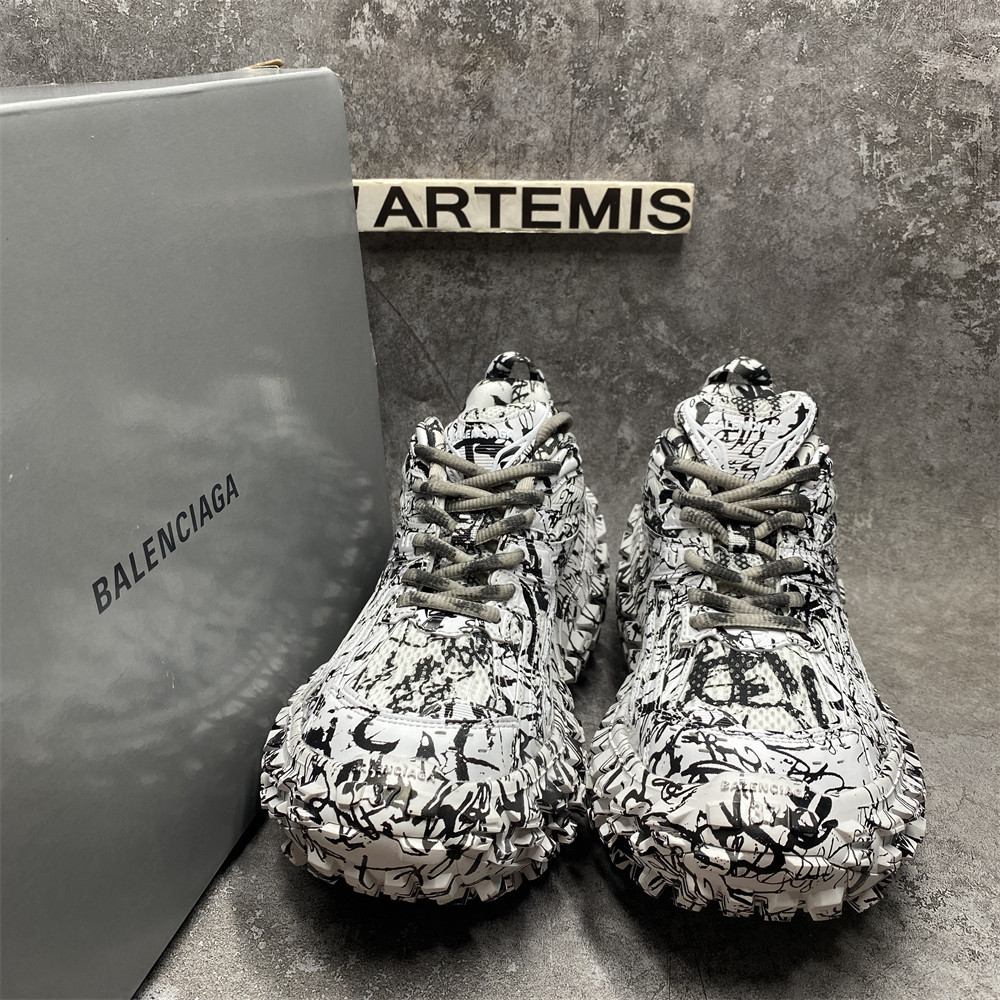 UA Balenciaga Defender Graffiti