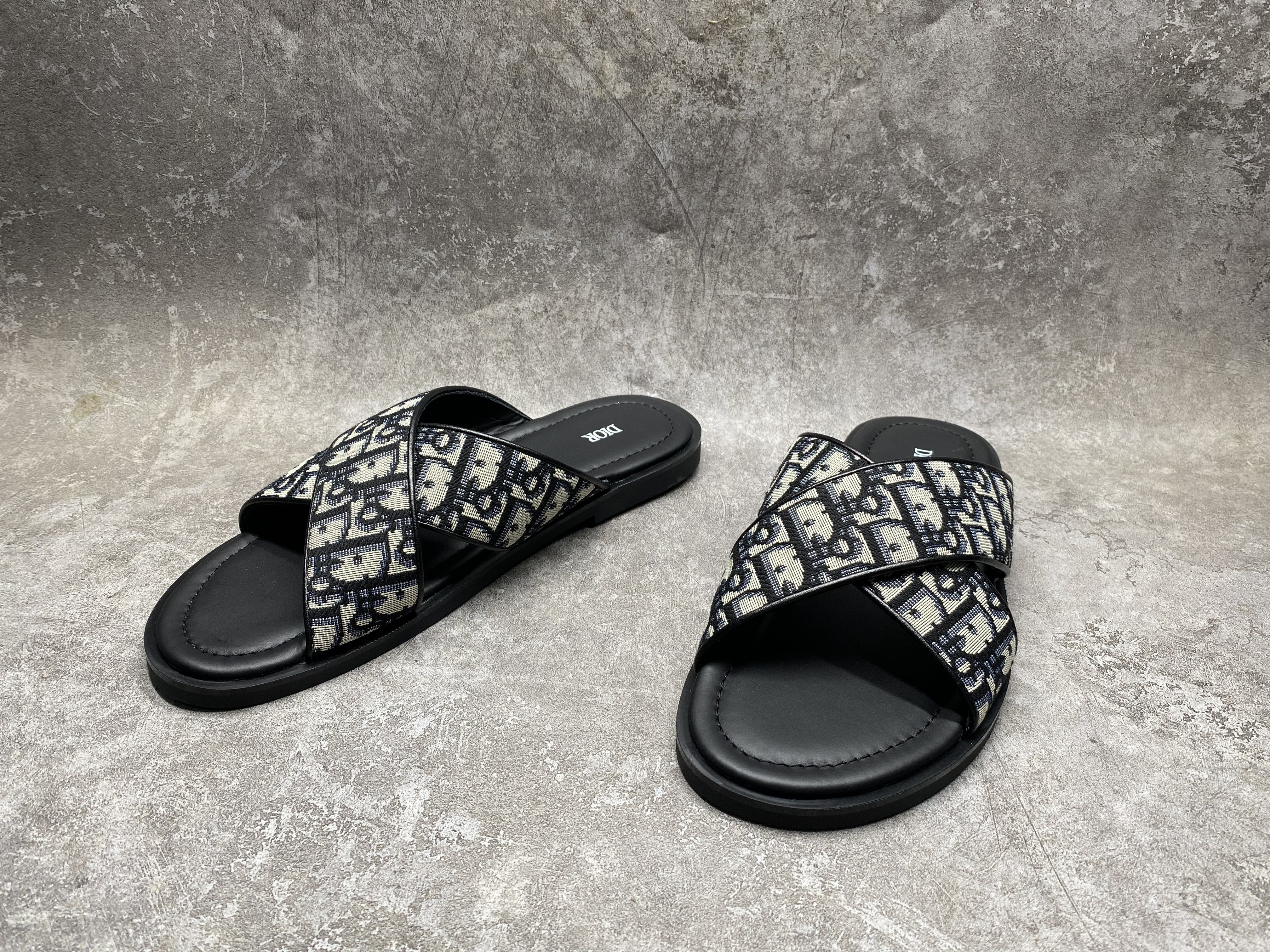 UA Dior Alias Sandal